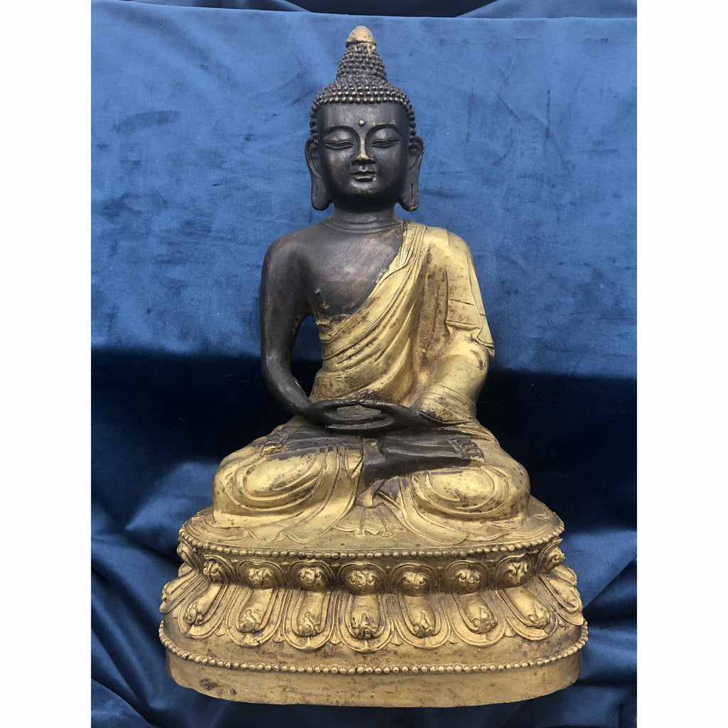Ming-Style Gilt-Bronze Buddha with Xuande Six-Character Reign Mark in a Line by Room Tonic