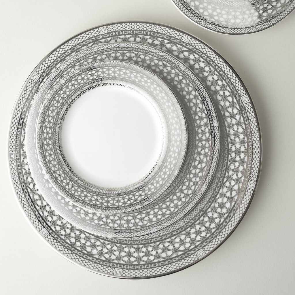 Set of (4) Hawthorne Ice Platinum Dinner Plates by Caskata